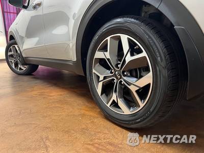 2020 Kia Sportage EX - zdjęcie 42 z 48 - miniatura