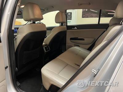 2020 Kia Sportage EX - zdjęcie 18 z 48 - miniatura