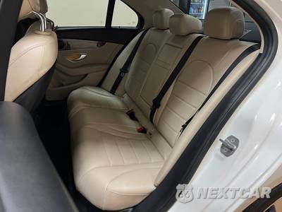2019 Mercedes-Benz C 300 Sedan - zdjęcie 19 z 43 - miniatura