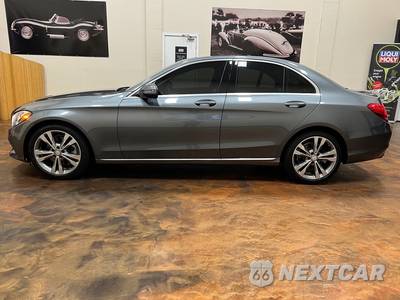 2017 Mercedes-Benz C 300 Sedan - zdjęcie 4 z 45 - miniatura
