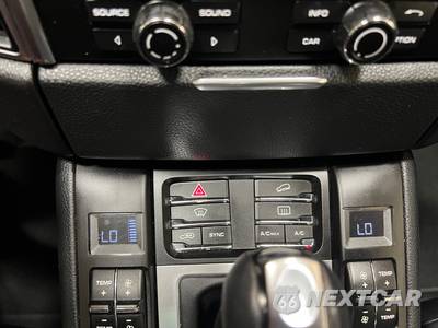 2015 Porsche Macan S - zdjęcie 35 z 49 - miniatura