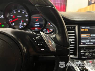 2011 Porsche Panamera 4 - zdjęcie 31 z 50 - miniatura