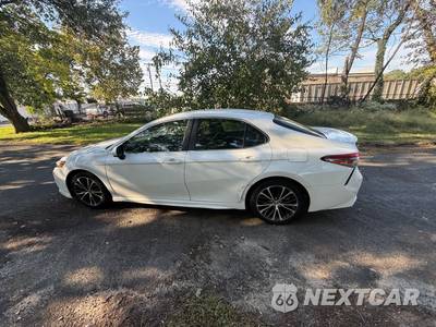 2018 Toyota Camry SE - zdjęcie 20 z 100 - miniatura