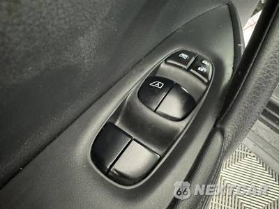 2019 Nissan Rogue S - zdjęcie 34 z 41 - miniatura