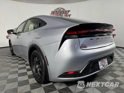2025 Toyota Prius LE - zdjęcie 25 z 42 - miniatura
