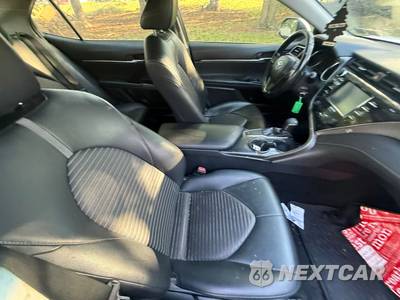 2018 Toyota Camry SE - zdjęcie 55 z 100 - miniatura