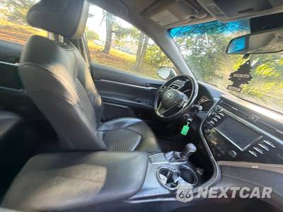 2018 Toyota Camry SE - zdjęcie 58 z 100 - miniatura
