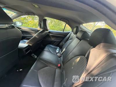 2018 Toyota Camry SE - zdjęcie 74 z 100 - miniatura