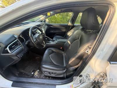 2018 Toyota Camry SE - zdjęcie 86 z 100 - miniatura