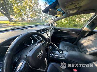 2018 Toyota Camry SE - zdjęcie 99 z 100 - miniatura