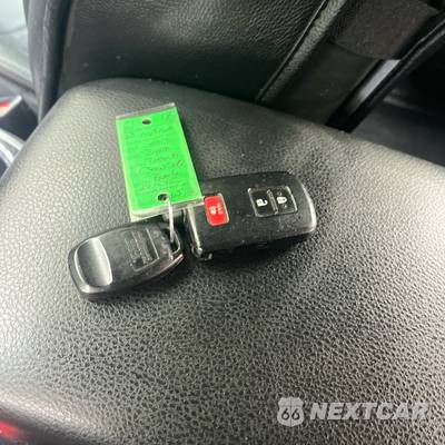 2017 Toyota Tacoma TRD Sport Crew Cab Medium Bed - zdjęcie 28 z 29 - miniatura