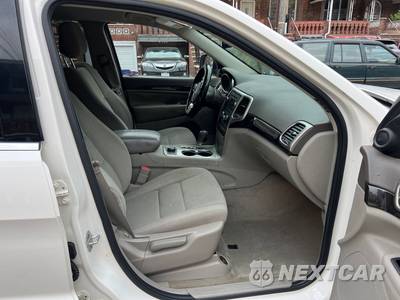 2011 Jeep Grand Cherokee Laredo - zdjęcie 10 z 16 - miniatura
