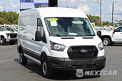 2025 Ford Transit 250 Cargo Van Medium Roof 148.0" WB - zdjęcie 3 z 55 - miniatura