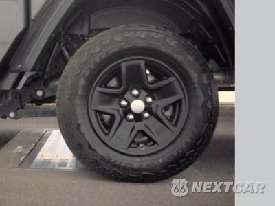 2022 Jeep Gladiator Sport S Crew Cab Medium Bed - zdjęcie 12 z 24 - miniatura
