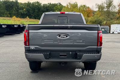 2024 Ford F-150 Platinum Crew Cab Short Bed - zdjęcie 4 z 43 - miniatura