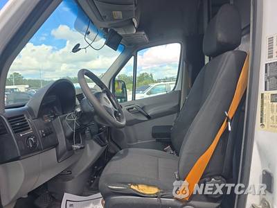 2016 Mercedes-Benz Sprinter 2500 Cargo Van High Roof 170.3" WB - zdjęcie 7 z 36 - miniatura