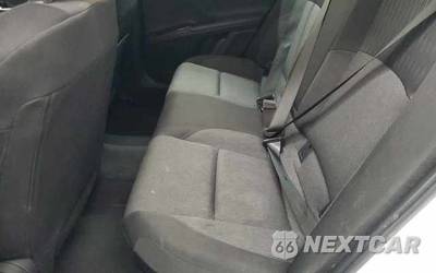 2026 Toyota Camry LE - zdjęcie 14 z 29 - miniatura
