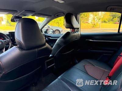 2021 Toyota Camry TRD - zdjęcie 18 z 19 - miniatura
