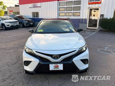 2021 Toyota Camry TRD - zdjęcie 2 z 19 - miniatura