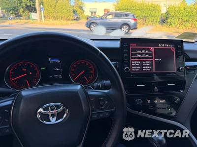 2021 Toyota Camry TRD - zdjęcie 12 z 19 - miniatura