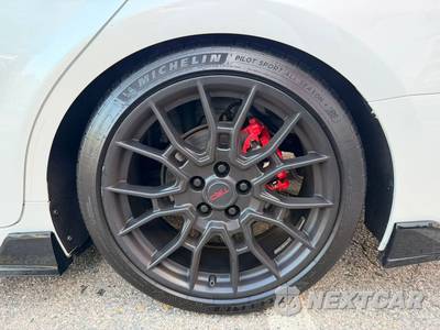 2021 Toyota Camry TRD - zdjęcie 9 z 19 - miniatura