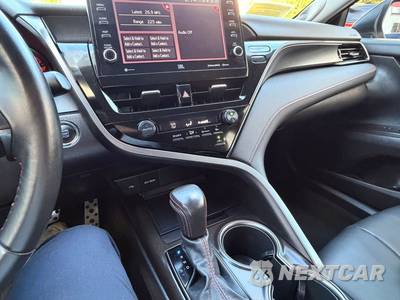 2021 Toyota Camry TRD - zdjęcie 13 z 19 - miniatura