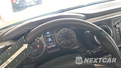 2018 Toyota Tacoma SR5 Crew Cab Medium Bed - zdjęcie 24 z 40 - miniatura