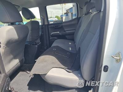 2018 Toyota Tacoma SR5 Crew Cab Medium Bed - zdjęcie 13 z 40 - miniatura