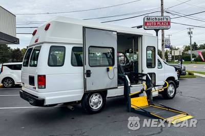 2014 Ford Super Duty E-350 Commercial Cargo Van 138.0" WB - zdjęcie 5 z 59 - miniatura
