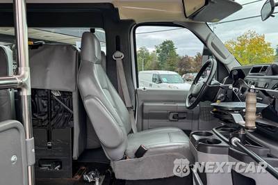 2014 Ford Super Duty E-350 Commercial Cargo Van 138.0" WB - zdjęcie 33 z 59 - miniatura