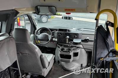 2014 Ford Super Duty E-350 Commercial Cargo Van 138.0" WB - zdjęcie 30 z 59 - miniatura