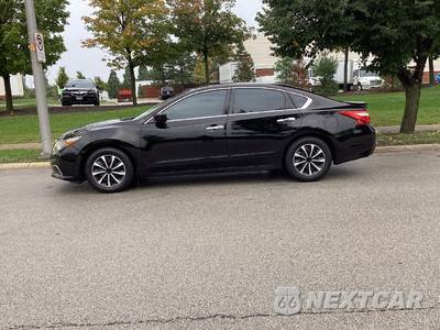 2016 Nissan Altima 2.5 SR - zdjęcie 8 z 17 - miniatura