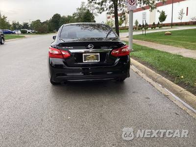 2016 Nissan Altima 2.5 SR - zdjęcie 6 z 17 - miniatura