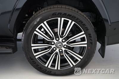 2026 Lexus LX 700h Luxury - zdjęcie 38 z 38 - miniatura