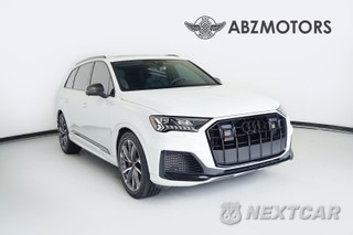2023 Audi SQ7 Premium Plus