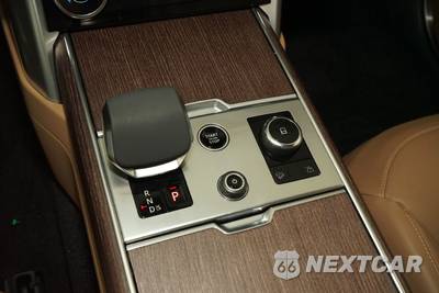 2023 Land Rover Range Rover SE - zdjęcie 19 z 33 - miniatura