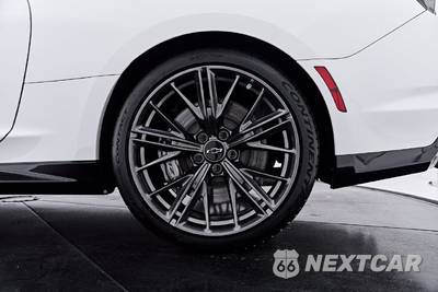 2021 Chevrolet Camaro ZL1 Coupe 1SE - zdjęcie 32 z 50 - miniatura