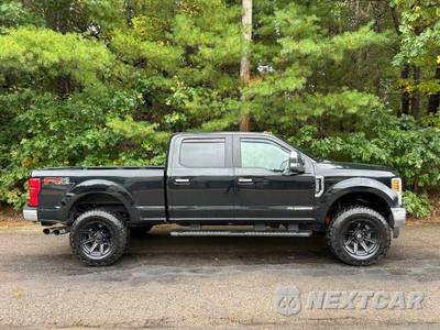 2018 Ford Super Duty F-350 Lariat Crew Cab Medium Bed - zdjęcie 4 z 40 - miniatura