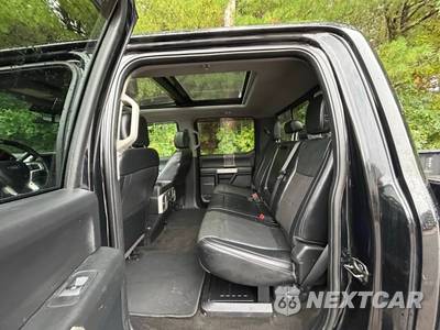 2018 Ford Super Duty F-350 Lariat Crew Cab Medium Bed - zdjęcie 11 z 40 - miniatura