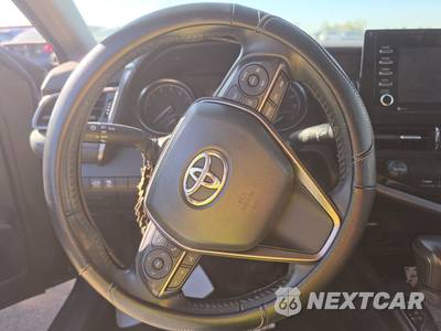 2021 Toyota Camry SE - zdjęcie 10 z 31 - miniatura