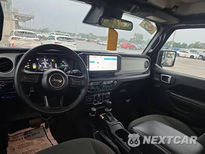 2025 Jeep Wrangler 4xe 4 Door Sport S - zdjęcie 14 z 26 - miniatura