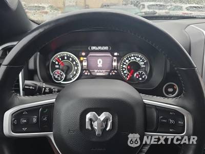 2023 Ram 1500 Big Horn Extended Cab Medium Bed - zdjęcie 23 z 24 - miniatura