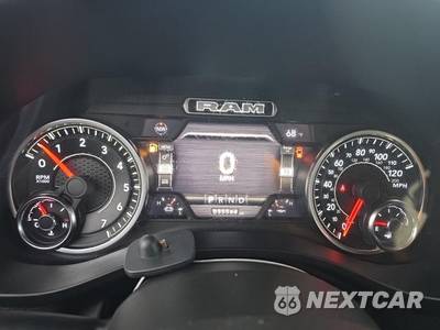 2023 Ram 1500 Big Horn Extended Cab Medium Bed - zdjęcie 15 z 24 - miniatura