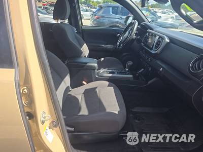 2018 Toyota Tacoma TRD Sport Crew Cab Medium Bed - zdjęcie 8 z 21 - miniatura