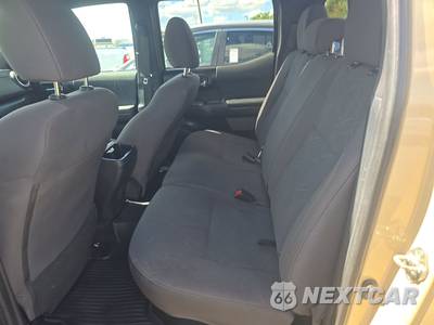 2018 Toyota Tacoma TRD Sport Crew Cab Medium Bed - zdjęcie 13 z 21 - miniatura