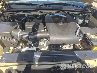 2018 Toyota Tacoma TRD Sport Crew Cab Medium Bed - zdjęcie 15 z 21 - miniatura