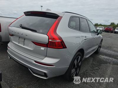 2024 Volvo XC60 Recharge Plug-In Hybrid T8 Ultimate Dark Theme - zdjęcie 4 z 20 - miniatura