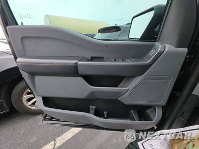 2021 Ford F-150 XLT Crew Cab Short Bed - zdjęcie 9 z 39 - miniatura