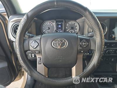 2017 Toyota Tacoma TRD Sport Crew Cab Medium Bed - zdjęcie 10 z 20 - miniatura