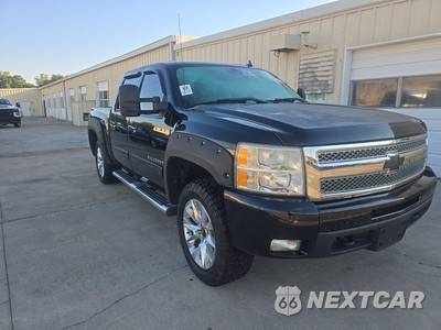2010 Chevrolet Silverado 1500 LTZ Crew Cab Short Bed 1LZ - zdjęcie 3 z 25 - miniatura